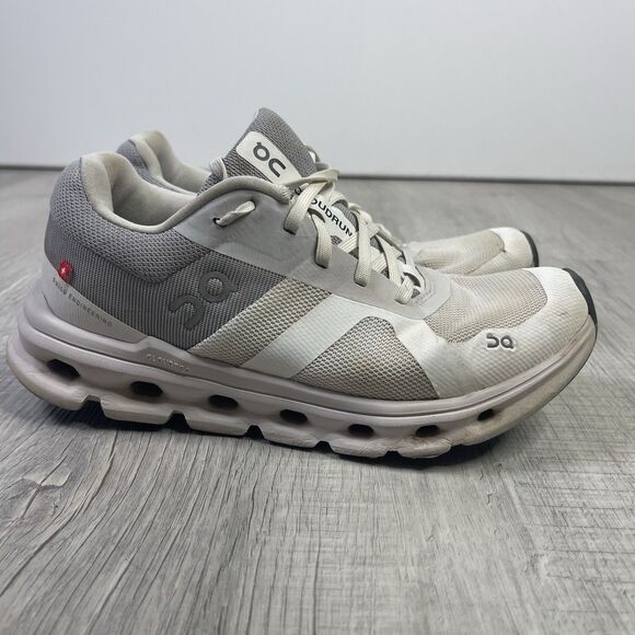 On Cloud Running Sneaker Women Size 6 White Grey Cloudrunner Running Gym Shoes M - Picture 4 of 10